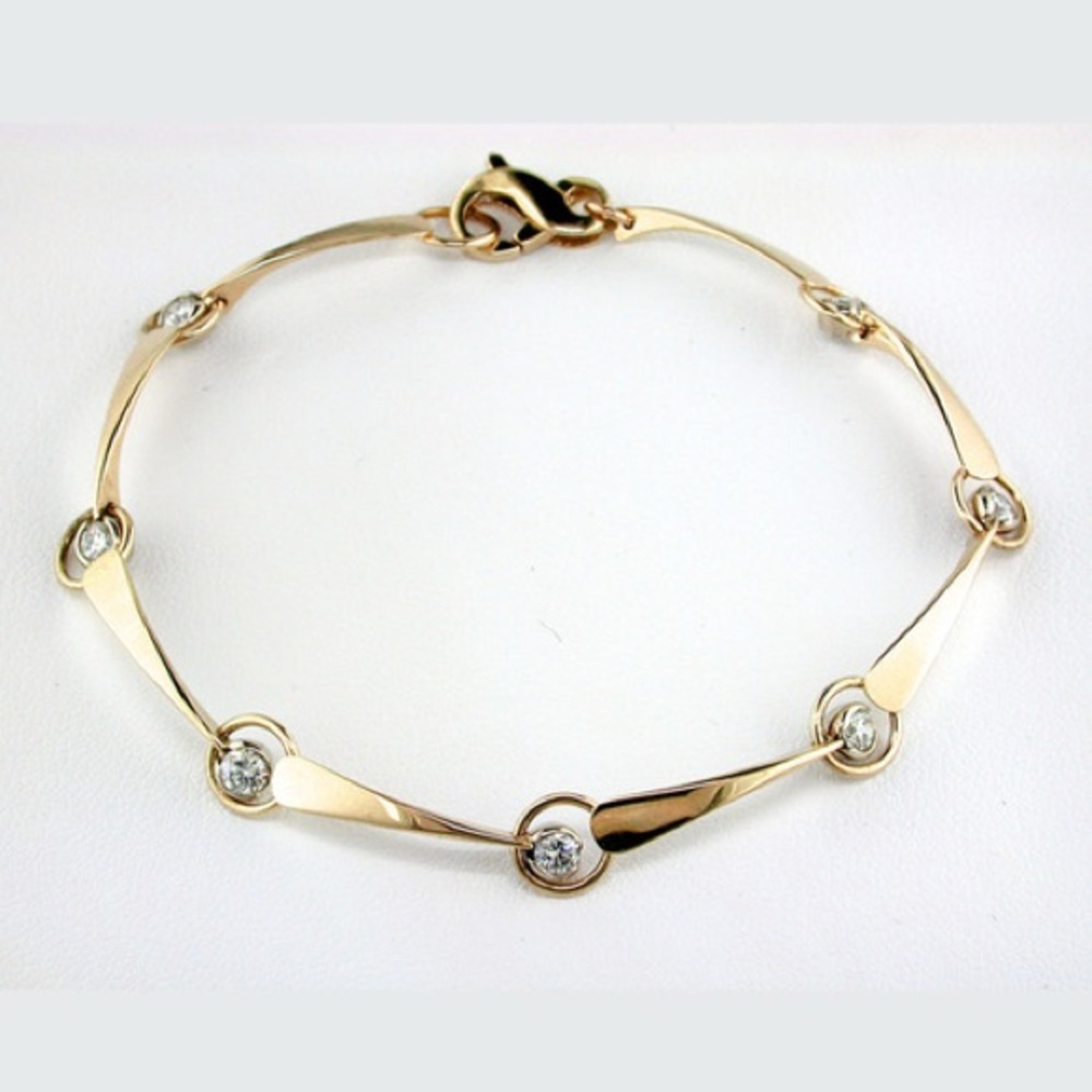 New Tom Kruskal Designs 14k Yellow Gold Diamond Teardrop Bracelet